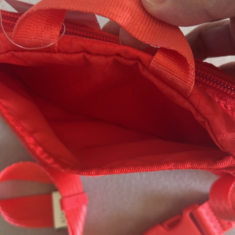 Athleta Excursion Crossbody Belt Bag in Coral - Picture 7 of 7